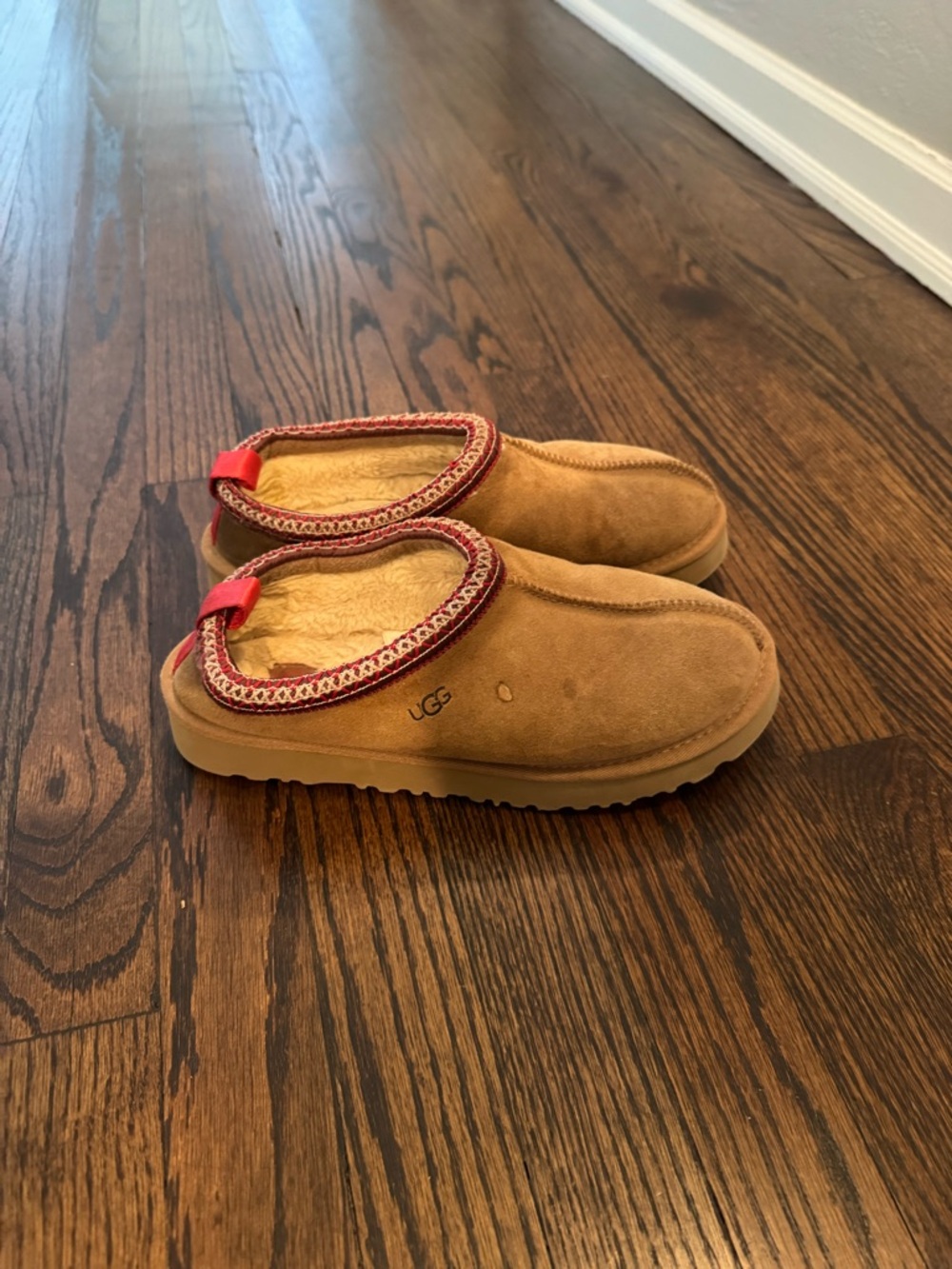 UGG Chestnut Slip-On Clogs with Red Trim
